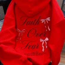 Winter Clothes For Women"Faith Over Fear" Christian Bible Verse Jesus Christ Graphic Print Pullover Sweatshirt, Suitable For Airport, Fall Fits, Back To School Women's Solid Color Long Sleeve Pocket Relaxed Fit Hoodie Sweatshirt, Casual Fall Clothes For WomenLoose And Comfortablechristmas Outfit Women Thanksgiving - 紅色 - 查看 1