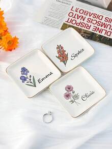 Bandeja de Joias de Cerâmica Personalizada com Flor de Nascimento, Prato de Anel com Flor em Aquarela Personalizado, Presente de Proposta para Madrinha, Bandeja de Organização de Penteadeira - Multicolorido - Visão 4