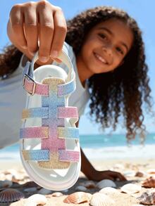 Mädchen Regenbogen Glitzer Gewebter Riemen Kunstleder Plateau Sandalen, modisch für Strand, Urlaub und täglichen Gebrauch