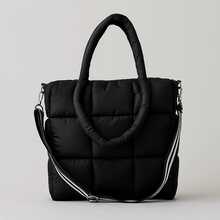 Large Striped Oversized Puffer Travel Bag By Blendibox - màu đen - Xem 4