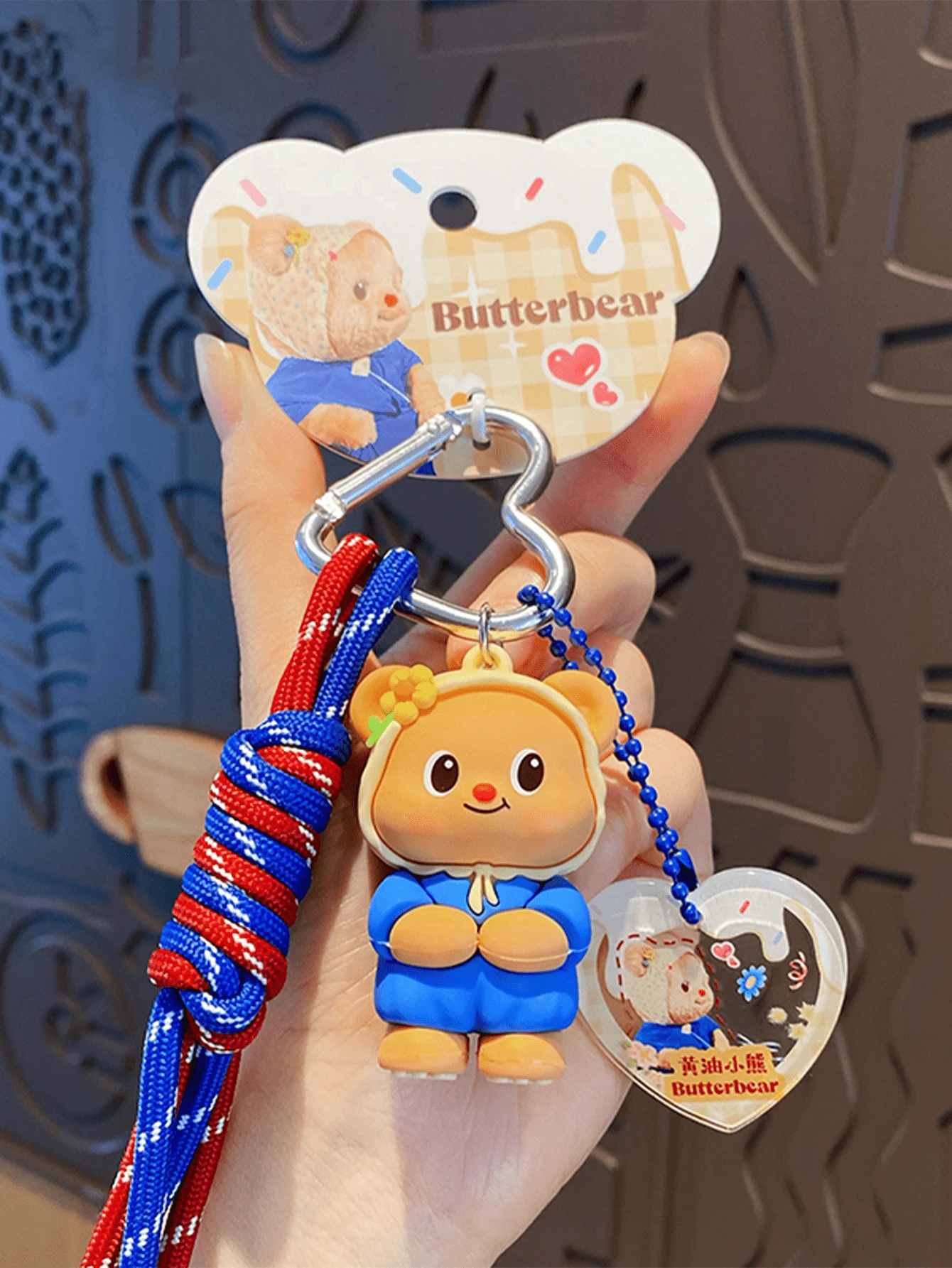 Móc khóa hình gấu bơ xanh chính thức phong cách thường ngày dễ thương bằng nhựa PVC kèm dây đeo bằng nylon và mặt trái tim, phụ kiện túi bền bỉ dành cho bé gái tuổi teen, quà tặng sử dụng hàng ngày