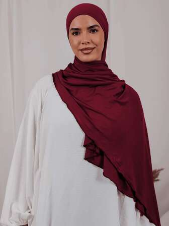 1条纯色优雅柔软围巾，女士舒适多功能头巾，采用莫代尔棉制成，适合日常佩戴