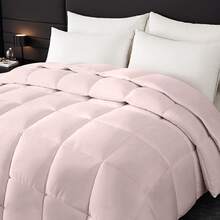 Yun Do White Goose Down Alternative Fiber Hotel Comforter Full Size - Four Seasons Fluffy Hotel Series Duvet, Medium Warmth Comforter For King Bed, 90" X 90", 120" X 120", 128" X 120",Alaskan King Comforter(120*120in) (White/Pink) - Hồng - Xem 2
