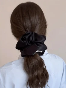 Elegant Satin Oversized Cream White Scrunchie, Simple Fashionable Sophisticated Lady Style Hair Tie ,Scrunchy Hair Ties - One Size - View 4