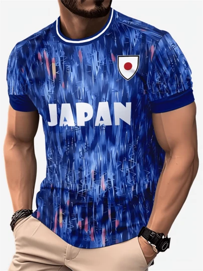 日本国家足球队球衣T恤 - 日本官方球迷服饰，带有日本国旗徽章和旭日图案，透气蓝色训练比赛服，成人休闲运动服，适合亚洲杯和2024年亚洲杯比赛穿着，圆领短袖，可机洗，夏季休闲装，印花鲜艳，轻盈面料，高品质缝纫工艺。