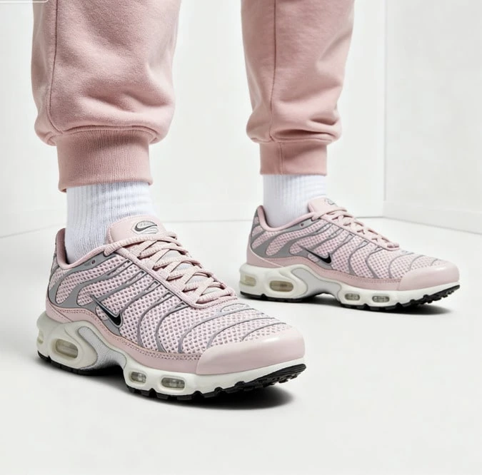 Nike Air Max Plus, Giày chạy bộ thể thao đệm mới dành cho nam và nữ, FV8480-001 - Hồng - Xem 1