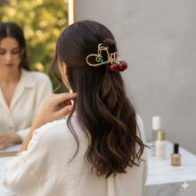 Luxury Cherry Hair Clip | Elegant Metal Claw Hair Clip With Realistic Fruit | Chic Women's Accessory - 金色 - 查看 6