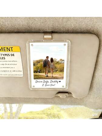 1/4/6 st akrylklämma för solskydd till bilen, fotoställ för bil. Ett måste för bilens interiör, ett populärt verktyg för att visa upp bilbilder online, en perfekt present till par och en minnesklämma för fotoramar för husdjur. Flera storlekar finns tillgängliga.