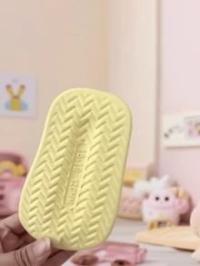 2025 New Summer Infant/Toddler Cartoon Sandals, Non-Slip Durable House Slippers, Baby Breathable Shoes, EVA Material Closed-Toe Shoes, Lightweight & Comfortable Baby Garden Shoes