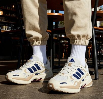 Adidas 阿迪达斯男/女户外健身训练运动鞋，复古厚底运动鞋，休闲跑鞋，ID0637