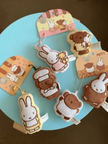 Miffy Companion Series Plush Couple Pendant (Chef Style), Metal Bead Chain Hook, Orange Card Tag with Miffy & Chef Bear Patterns, Soft Plush Material, Vivid Cute Designs, Ideal Decor for Keys/Bags/Desk？ - 廚師 - 查看 8
