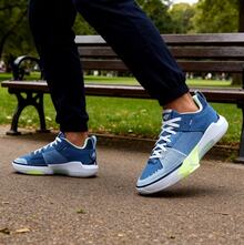 Nike Jordan One Take 5 男子篮球鞋，型号 FD2336-400，全新缓震设计 - 藍色 - 查看 1