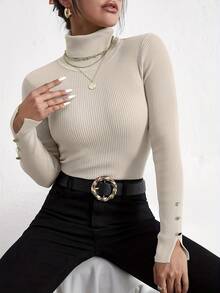 秋冬新款开衩袖口金色纽扣高领长袖修身针织衫（女款） - 杏色 - 查看 3