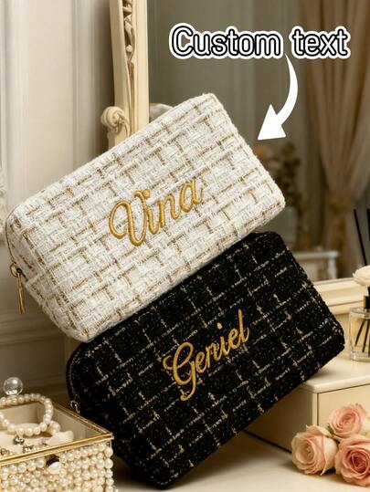 1pc Customized Embroidered Name/Letter Makeup Bag - Personalized Makeup Organizer Bag, Multi-Functional For Makeup, Room Decor, Storage, Cosmetic Bag, Organization, Christmas Gift, Decoration, Personalized Gift, Gift For Men, Soft & Durable Fabric, Portable, Suitable For Travel & Design