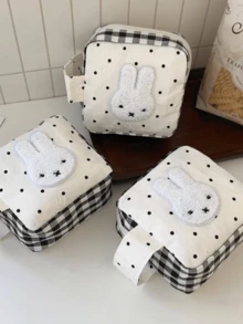 Túi đựng máy ảnh lấy liền hình thỏ Miffy, thiết kế chấm bi kẻ caro, đầu thỏ Miffy mềm mại đáng yêu, chất liệu vải nhung và vải mềm, thiết kế nhỏ gọn, phù hợp với máy ảnh Fuji Instax Mini 11, lớp lót kẻ ô, lý tưởng để sử dụng hàng ngày và cất giữ máy ảnh khi đi du lịch, hoàn hảo cho người hâm mộ Miffy, người yêu thích phim hoạt hình, sinh viên và nhân viên văn phòng, cũng là một món quà tuyệt vời cho người thân yêu. - Màu be - Xem 9