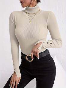 秋冬新款开衩袖口金色纽扣高领长袖修身针织衫（女款） - 杏色 - 查看 4