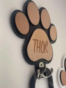 Personalized Paw Print Wooden Dog Leash Hook, Customizable Carved Wall Hook - Suitable For Collars And Coats, Durable Wooden Material, Paw Print Design, Perfect Decorative Memorial Gift For Pet Lovers - Multicolor - View 10