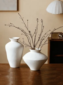 Vază minimalistă vintage, decor floral alb-lăptos pentru casă, piesă centrală elegantă pentru sufragerie, masă, șemineu - se spală doar manual - material ceramic durabil - potrivită pentru decor interior modern sau tradițional - Bej - Vizualizare 6