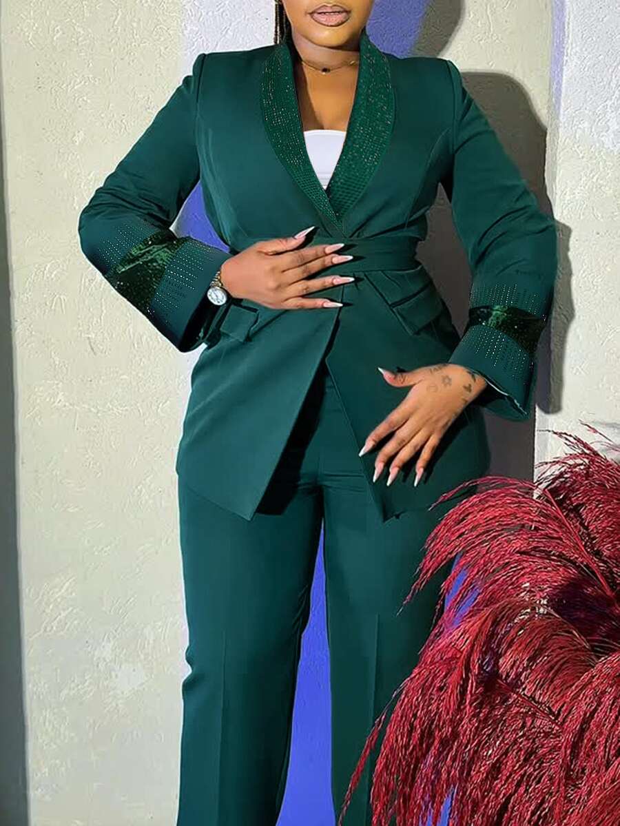 Bộ vest nữ đính đá lấp lánh cổ bẻ, thắt lưng, gồm áo khoác và quần, thích hợp cho các dịp lễ hội, tiệc sinh nhật, hẹn hò, dạ hội. - Màu xanh lá cây đậm - Xem 1