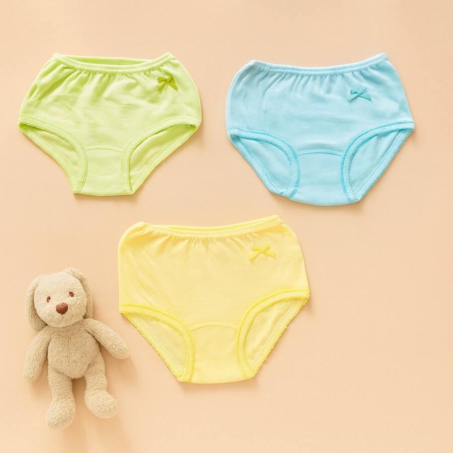 Set de 3 Calzoncillos Lisos Talla 10 Algodón Premium – Colores Surtidos Trío Premium de Calzoncillos para Niña Talla 10 – Suaves, Cómodos y en Tonos al Azar Calzoncillos Lisos Talla 10 de Algodón Premium – Set de 3 en Colores Variados Ropa Interior Talla 10 Algodón Premium – Set de 3 Piezas en Colores Aleatorios Set Premium de Calzoncillos Lisos Talla 10 – Colores Sorpresa y Algodón Suave - Blanco - Ver 1