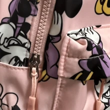 雏菊印花迷你背包 时尚粉色双肩包 美观时尚日用背包 实用日常使用旅行配件 成人青少年学生礼物 收藏品 小号单肩包。