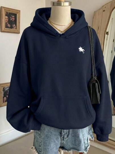 Sudadera hoodie sweatshirt dama mujer con gorro capucha, manga larga estampado pequeño caballero minimalista clásico otoño invierno