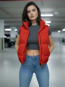 Chaleco corto tipo puffer sin mangas para mujer, con cuello alto y acabado satinado en colores solidos, estilo urbano casual - Rojo - Ver 2