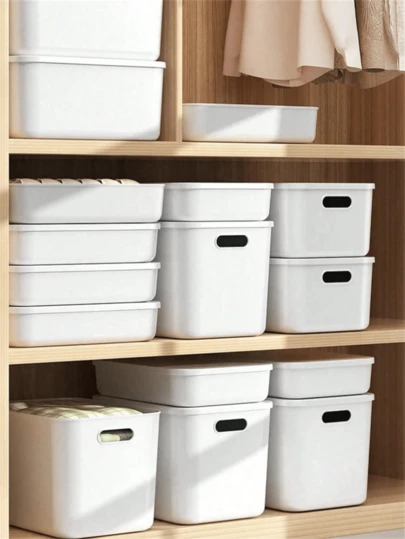 1个白色塑料收纳盒，适用于卧室/客厅/书房/宿舍衣柜衣物整理，多功能化妆品收纳盒，可堆叠桌面收纳盒，适合家庭和办公室使用。