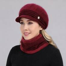 1 pezzo Cappello invernale lavorato a maglia per donne di mezza età/anziane - Rosso/Rosa Multicolore, Sensazione di lusso di alta gamma, Caldo e morbido in pelliccia di coniglio e fodera termica, Design classico con visiera, Casual e minimalista alla moda. Antifreddo per uso quotidiano/ciclismo/esterno, Regalo perfetto per Capodanno/Compleanno/Festa, Accessorio invernale essenziale, Estivo, Spiaggia, Vacanza, Viaggio - nero - Visualizzare 2