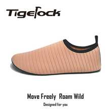 男女通用柔软舒适速干水鞋，静音软底室内健身鞋，适合室内健身、普拉提、瑜伽以及户外沙滩、游泳和冲浪——全包覆设计，四季皆宜，水鞋