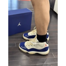 Air Jordan 11 Retro 'Rare Air' Blue Deep-Royal-Blue Fire-Red Sail Black Muslin Sneakers Men IH0296-400 - 彩色 - 查看 9