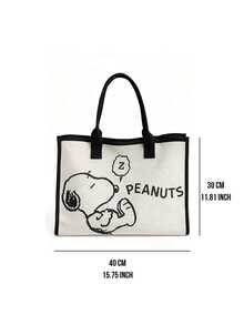 花生漫画系列手提袋，白色背景黑色图案，可爱卡通印花，帆布材质，便携设计，大容量，用途广泛，适合日常、休闲、通勤、购物、户外活动等。花生漫画粉丝、年轻女性、学生、上班族必备，也是馈赠亲友的贴心礼物。