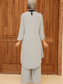 Bộ đồ hai mảnh thời trang và thanh lịch dành cho nữ, gồm áo và quần cổ tròn tay phồng, cài khuy trước, màu trơn, thích hợp cho mùa xuân. - Xám - Xem 4