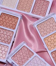 Mocoallure Paleta de iluminadores Sweet Cake - 03 - Ver 2