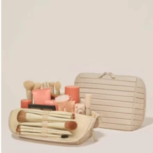Vertical Waterproof Makeup & Toiletry Bag | 23-Pocket Organizer With Upright, Fold-Down Design For Skincare, Toiletries & Essentials Large Capacity Partitioned Geometric Quilted Makeup Bag Portable Travel Skincare Cosmetic Organizer Travel Toiletry BagTraveler Makeup Organizer Accessories Bag, Toiletry Bag For Women, Zippered Travel Cosmetic Beauty Case, Gift For Best Friend - 條紋杏 - 查看 13