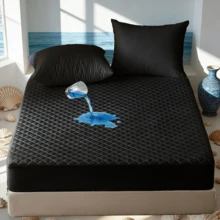 1pc Soft & Comfortable Waterproof Thickened Mattress Protector, Cooling Bedspreads, Layered Fitted Sheet With Solid Color Bedding Design, Ideal For Bedroom, Guest Room And Hotel Mattress Protection - 黑色 - 查看 2