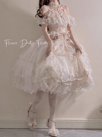 Lolita Outfit