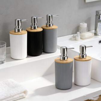 1个竹盖皂液器，带按压泵的洗手液瓶。分配瓶。可重复灌装洗发水、沐浴露、洗衣液、爽肤水和润肤露的容器。多功能分配罐，适用于浴室、淋浴间、厨房水槽、洗衣房。家居装饰