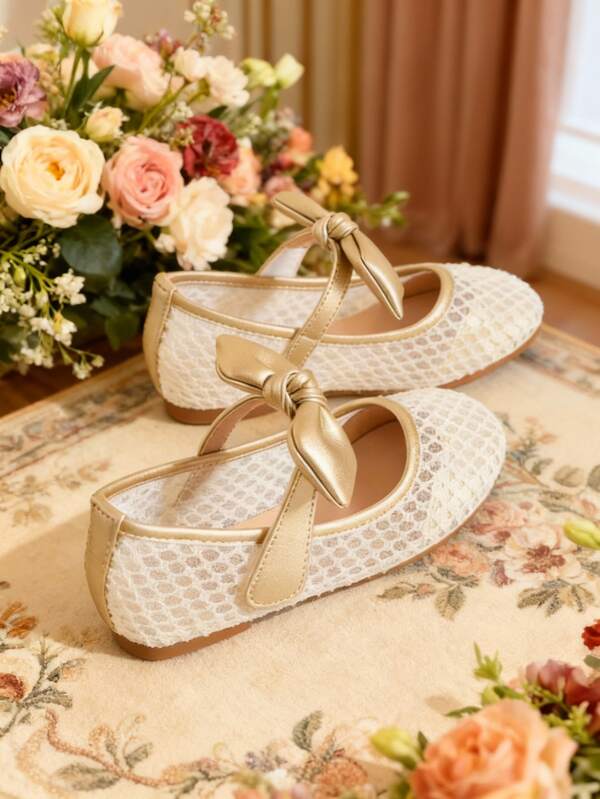 时尚蝴蝶结装饰儿童玛丽珍平底鞋 | 透气网面夏季女童日常鞋