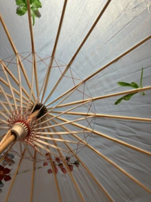 Paraguas de bambú decorativos para bodas en paquete único, adecuados para decoraciones y accesorios de bodas y vacaciones, paraguas de novia tradicionales hechos a mano, elegantes accesorios para fotografías y fiestas - Blanco - Ver 7