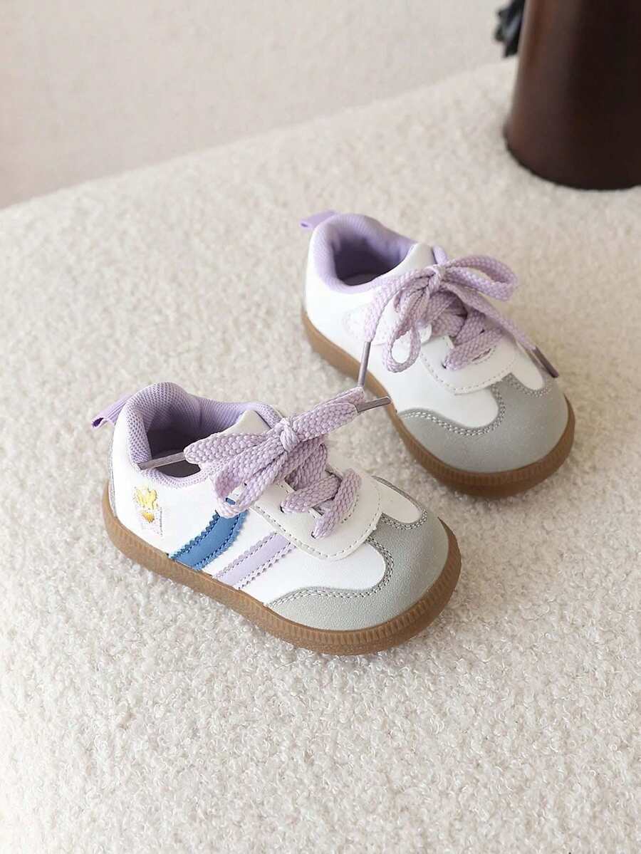 1 Pair Girls Canvas Sneakers, New Casual Shoes For Children, Fashion Sports Shoes, Small White Shoes, Korean Style Flat Shoes, Suitable For Spring And Autumn - Purple - View 1