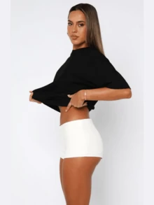 Women's Sweet Casual Hot Summer White Low Rise Fold Over Elastic Waist Mini Shorts - 白色 - 查看 3