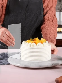 4Pcs Clear Acrylic Cake Scrapers 9.5 Inch Cake Icing Scraper Frosting Buttercream Cake Smoother Scraper Cake Edge Stripe Combs For Cream Cakes Smooth Decoration - Clear - View 8
