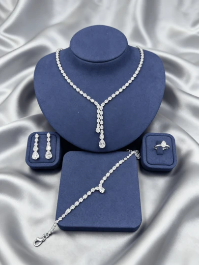 طقم مجوهرات فاخر وبسيط للنساء، قلادة قطرة الماس مكعب زركونيا + أقراط + سوار + خاتم، مناسب للارتداء اليومي والفساتين المسائية