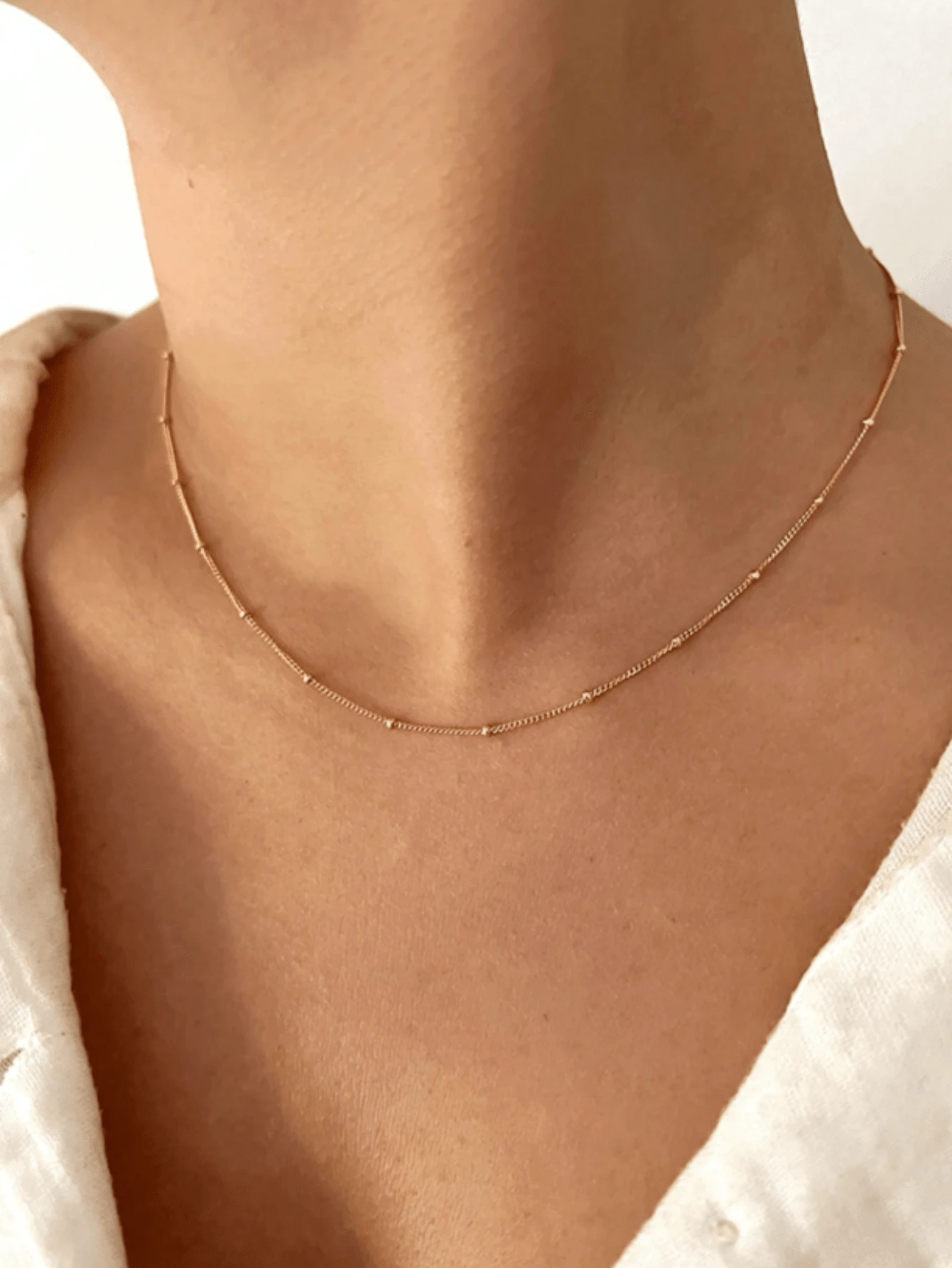 1 chiếc dây chuyền hạt kim loại, thích hợp để đeo hàng ngày. - Vàng - Xem 1