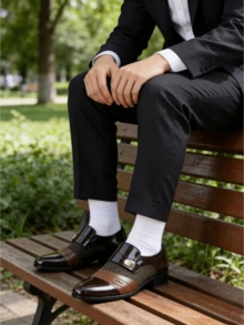 优雅黑色漆皮低跟礼服鞋 - 设计精致，采用优质PU材质，纽扣闭合，款式百搭，适合婚礼、派对和办公场合。 - 棕色 - 查看 3