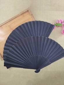 黑色经典折叠手扇，夏季降温佳品，优雅时尚的黑色折叠扇，方便携带，可轻松放入包中，适用于婚礼、派对、演出、舞蹈、家居装饰、节日、生日礼物、毕业礼物等多种场合。 - 彩色 - 查看 12