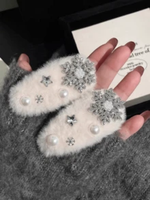 1个超柔软蓬松白色仿毛皮水钻雪花发夹，可爱侧刘海夹，适合下雪天，爪夹，发夹，发卡 - 白色 - 查看 2