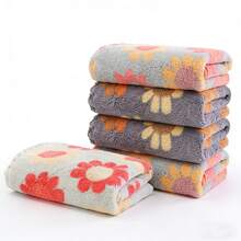 波西米亚花卉图案面巾，超柔软快干，吸水性强，不含化学物质，适合所有皮肤类型，家庭和浴室使用