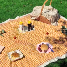 1pc Picnic & Outdoor Portable Mat, Linen Material, Gingham & Lace Decor, Camping & Photography Prop